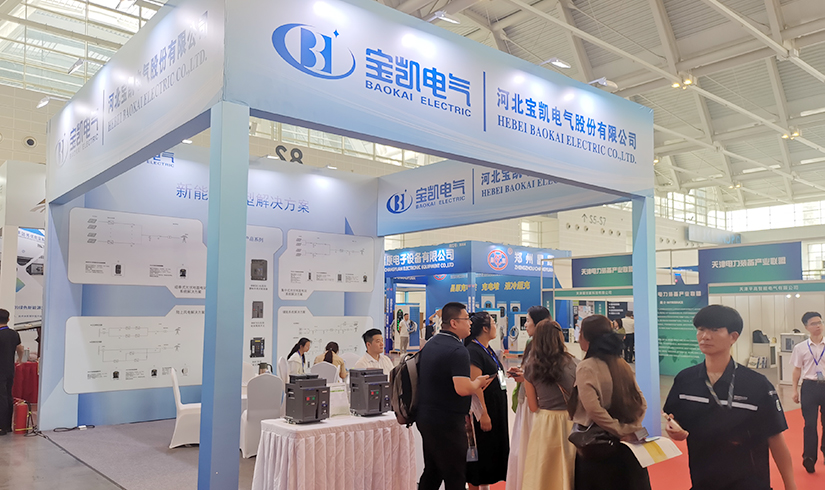 暴擊行業(yè)天花板！寶凱電氣硬核技術(shù)亮相天津清潔能源展，引央視記者及能源產(chǎn)業(yè)巨頭現(xiàn)場(chǎng)“挖寶”